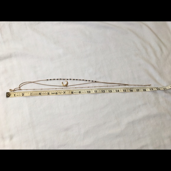 Adjustable Layered Crescent Moon Choker - Picture 3 of 3